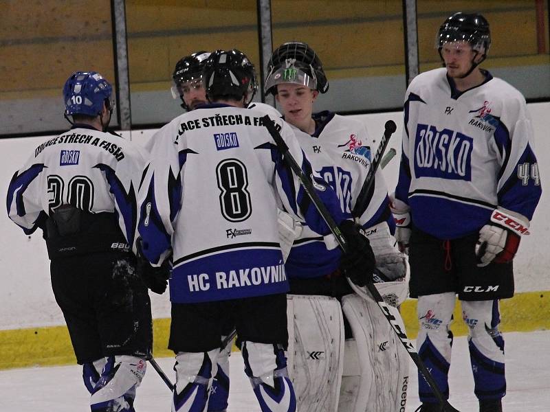 Rezerva rakovnického HC zdolala v 10. kole krajské soutěže Žilinu 7:5.