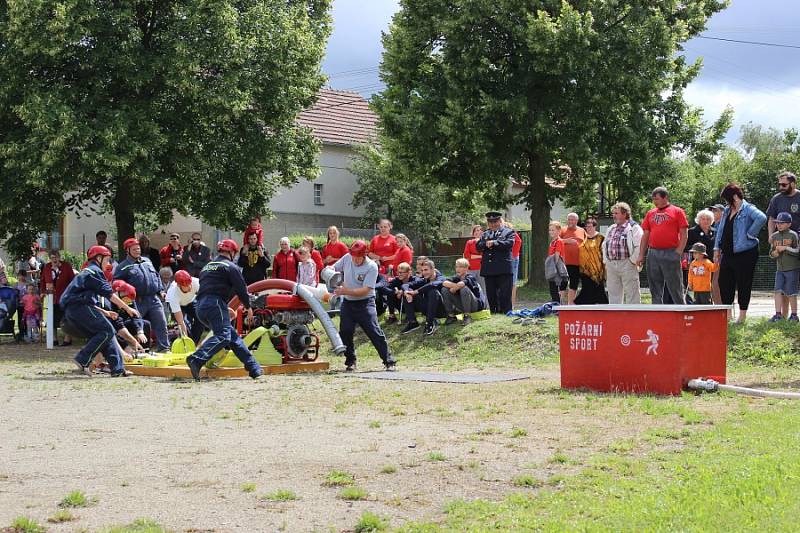 Dobrovolní hasiči z Příčiny měli k oslavám důvod. Jejich sbor funguje už 115 let.