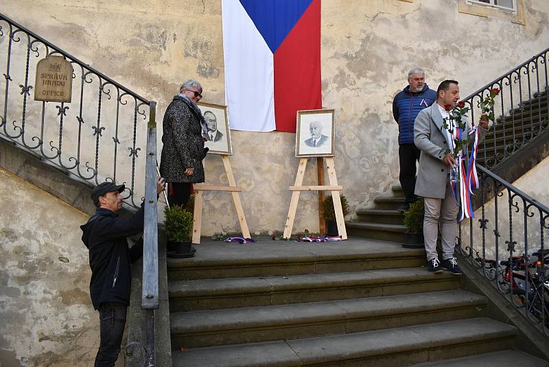 Na hradě Křivoklát si připomněli výročí od založení samostatného československého státu.