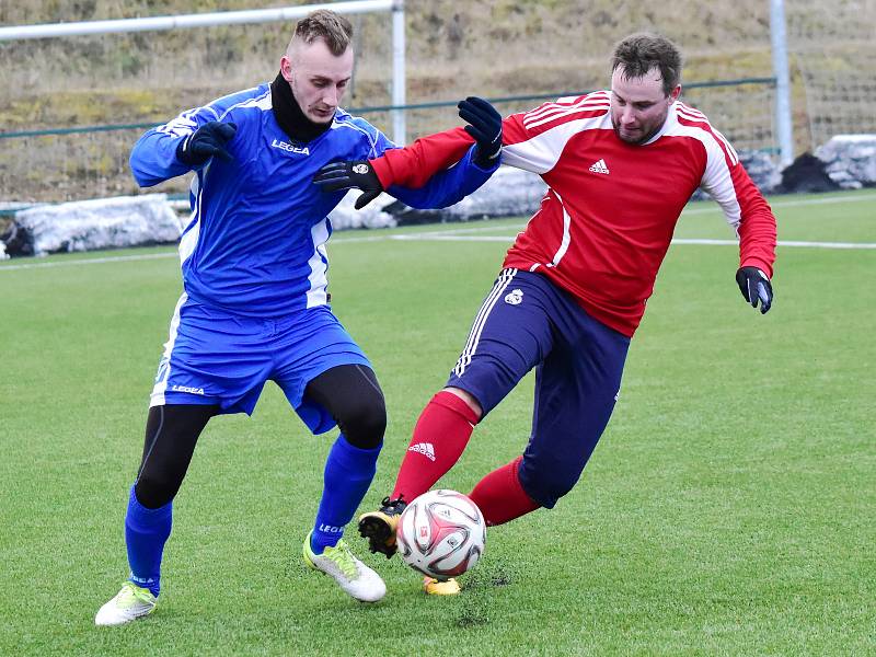 Mšečtí fotbalisté v přípravném duelu přehráli Zavidov jasně 4:0.