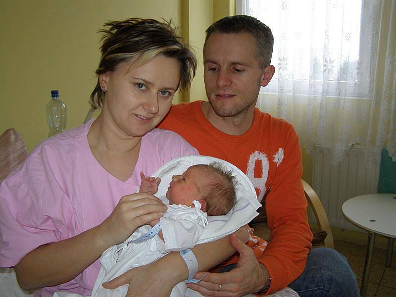 Marek Jacák z Jesenice se v rakovnické nemocnici narodil 4. ledna 2010 v 8.45 hodin Jitce a Romanovi. Vážil 3,3 kilogramu a měřil 50 centimetrů. 
