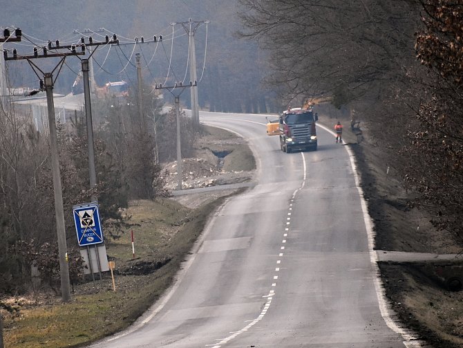 Silnice I/6 mezi Novým Strašecím a Řevničovem je z důvodu rekonstrukce uzavřena. Řidiči bez dálniční známky musí jet přes Mšec.