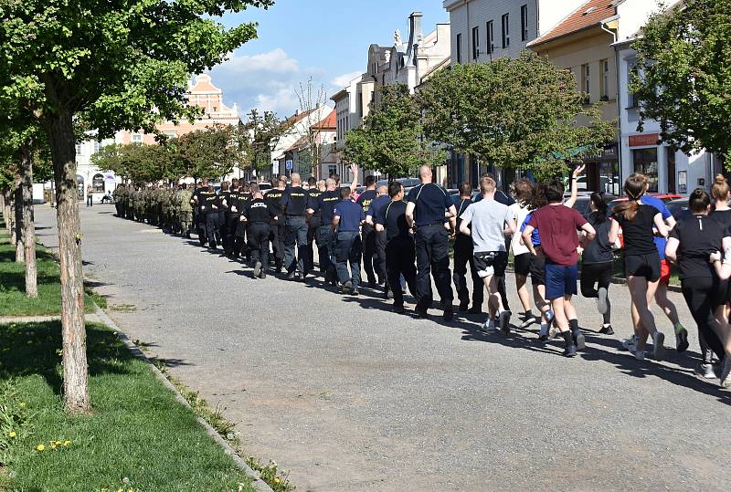 Ve čtvrtek dopoledne se v Rakovníku uskutečnil Běh pro válečné veterány.