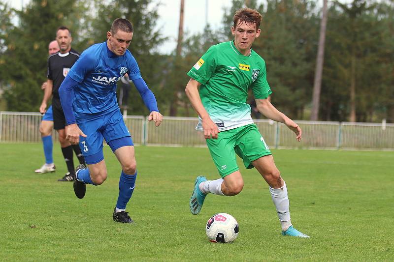 Tatran Rakovník (v zeleném) - Česká Lípa 2:3 po penaltách.