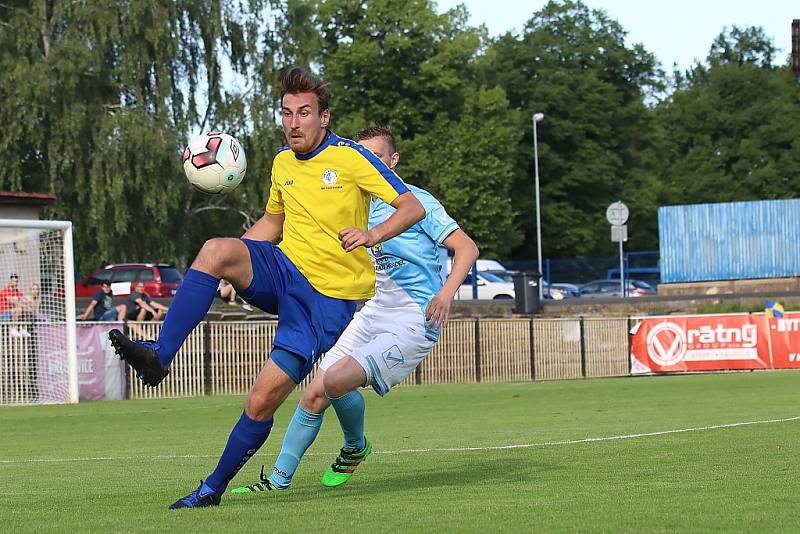 Z divizního fotbalového utkání SK Rakovník - Jindřichův Hradec (1:2)