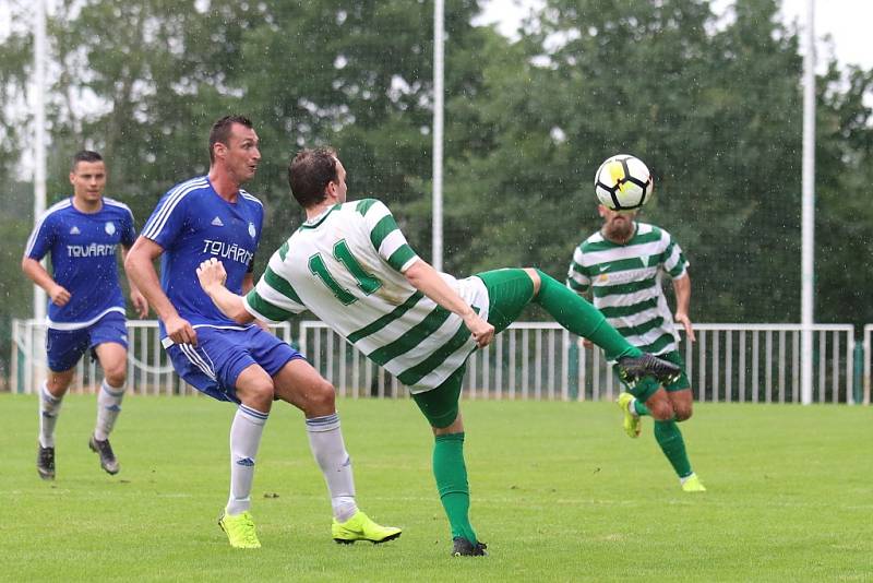 Z divizního fotbalového utkání Tatran Rakovník - Slaný (1:3).