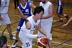 Basketbalisté TJ TZ Rakovník zdolali ve 3. kole krajského přeboru béčko Berouna 60:42.