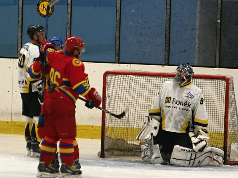 Hokejisté HC Rakovník prohráli v prvním domácím přípravném duelu s Hvězdou Praha 5:6.