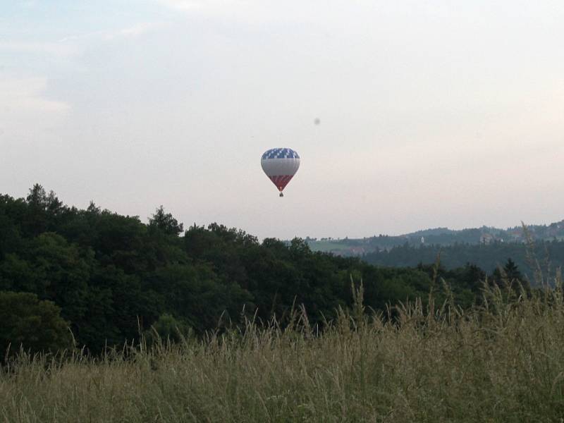 Balón nad Křivoklátskem