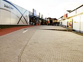 Obchodní centrum u autobusového nádraží v Rakovníku