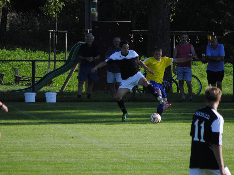 FK Kněževes - FC PO Olešná 2:3, OP, podzim 2015