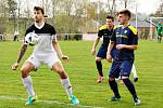 Fotbalisté Olešné zdolali rezervu Zavidova 3:1, Kolešovice si poradily s Lišany 2:0.