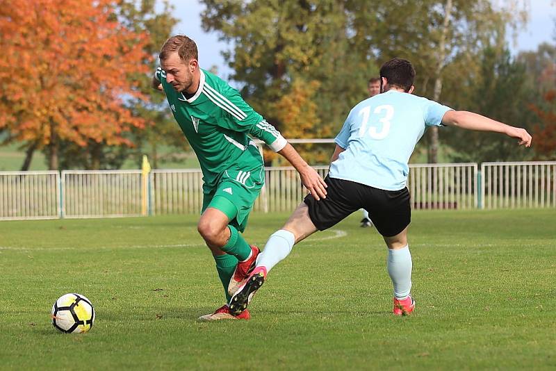 Z fotbalového utkání divize Tatran Rakovník - Chomutov (2:1)