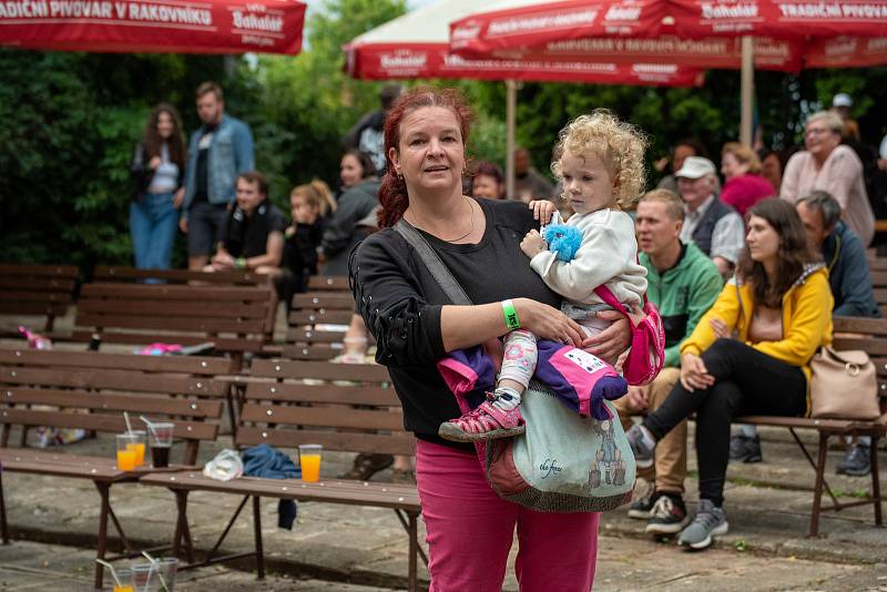 Z tradičního hudebního festivalu Jes-Fest v Jesenici.