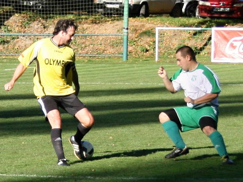 Ve šlágru 8. kola okresního přeboru zdolaly Hředle rakovnickou Olympii 5:3.