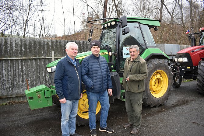 Rakovničtí zemědělci, zleva: Miroslav Pánek, František Zralý a Zbyněk Polívka.