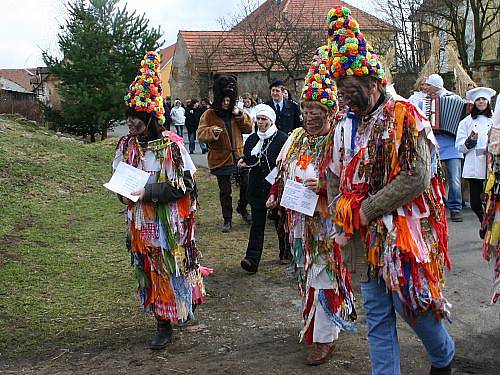 Tradiční masopust v Krtech 2011