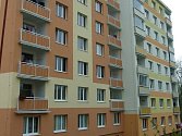 Panelové domy v Rakovníku - ilustrační foto