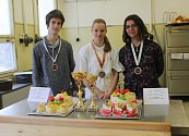 Účastníci soutěže Srdce na talíři z ISŠ Jesenice