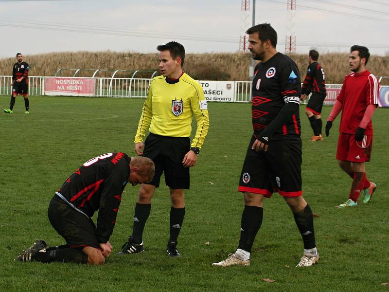 Fotbalisté Nového Strašecí v závěrečném podzimním kole prohráli s Příbramí 0:6.