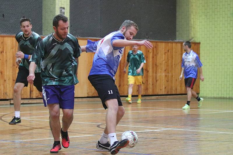 Dvaadvacátý ročník Viola Cupu ovládl Redoby team. O jeho vítězství rozhodly až penalty.