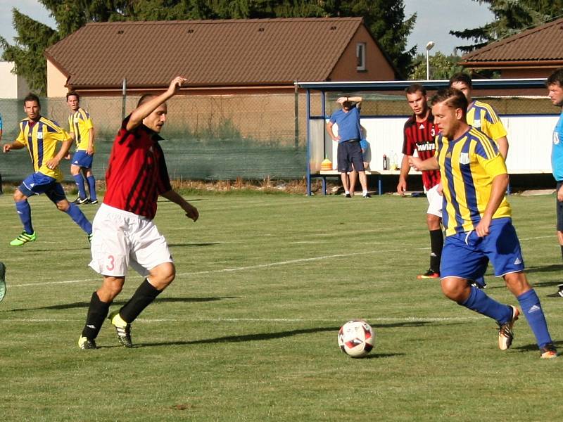 Fotbalisté Mšece prohráli v prvním přípravném duelu se Lhotou 0:2.