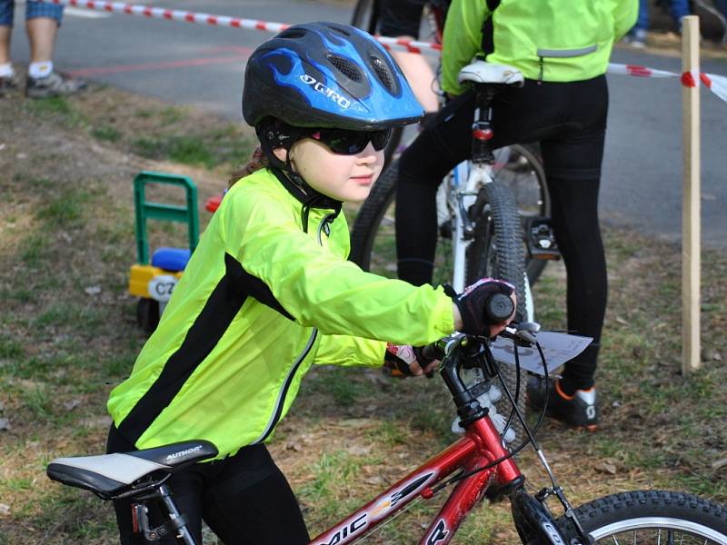 První závod druhého ročníku LOKO MTB Cupu 2015 Rakovník