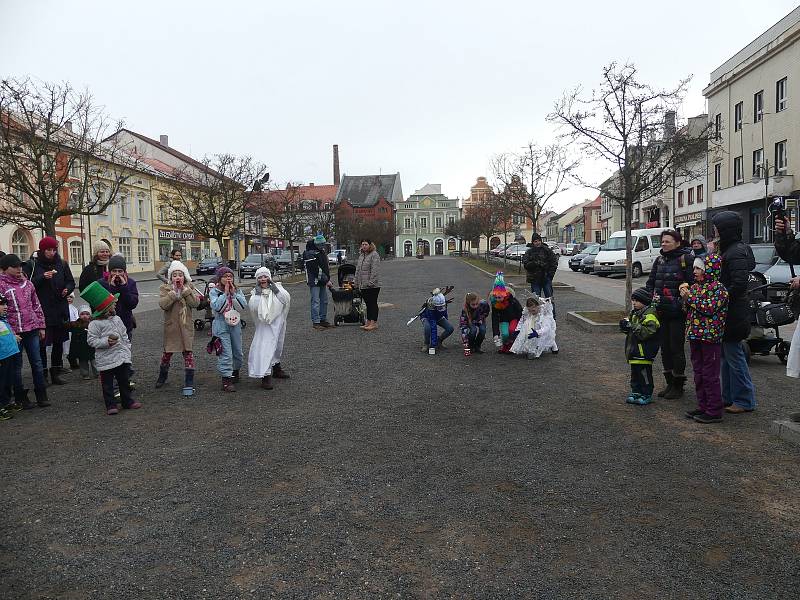 Hlavním tématem masopustu v Rakovníku byla zima.