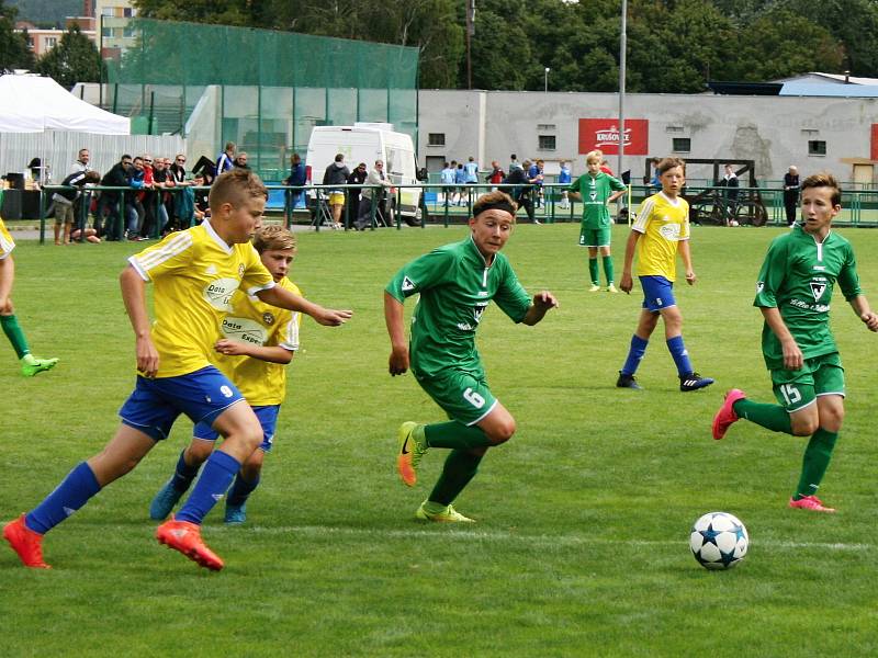 V mládežnickém fotbalovém turnaji MRak Cup triumfovala v kategorii U14 Vlašim, v kategorii U15 byl nejlepší Motorlet.