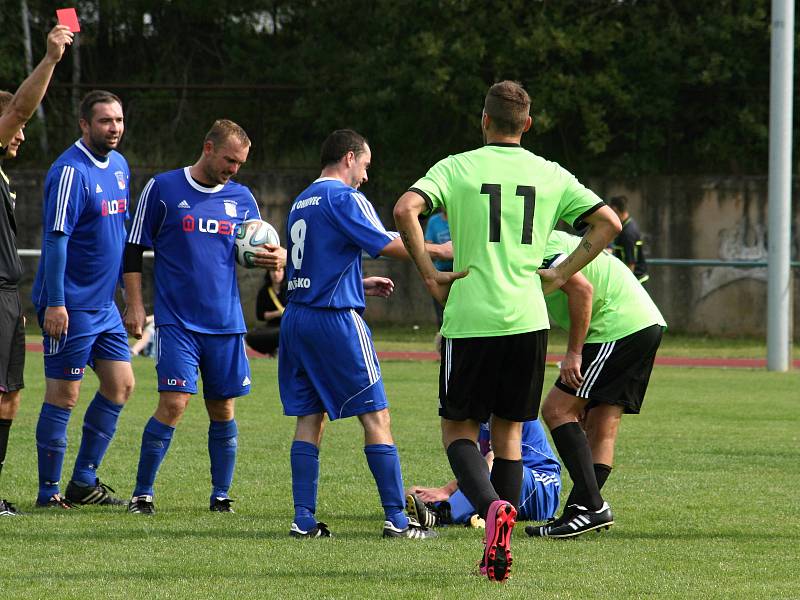 Fotbalisté Olympie Rakovník porazili ve 3. kole okresního přeboru Městečko 2:1.