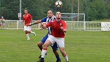 Novostrašečtí fotbalisté zdolali v regionálním derby Tuchlovice 6:3.