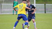 Fotbalová příprava: SK Rakovník (ve žlutém) - SK Benešov 0:1. Hosté byli o něco lepší a zaslouženě vyhráli.