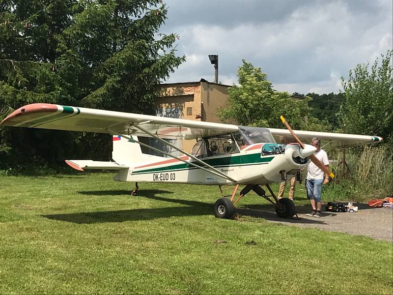 Z Rakovnického Skyleader poháru na letišti Aeroklubu Rakovník.