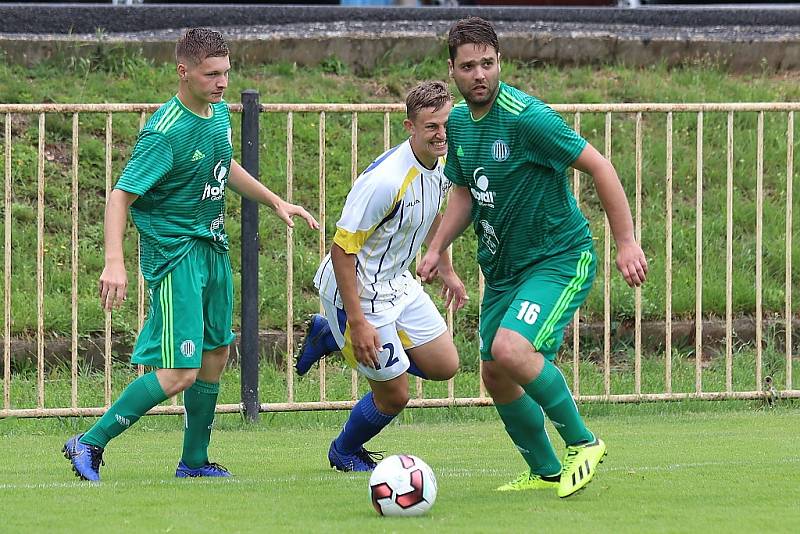 Z fotbalového utkání I.B třídy SK Rakovník B - Hostouň B (2:5)