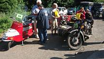 Druhé setkání majitelů mopedů Stadion v Rakovníku a na Křivoklátě