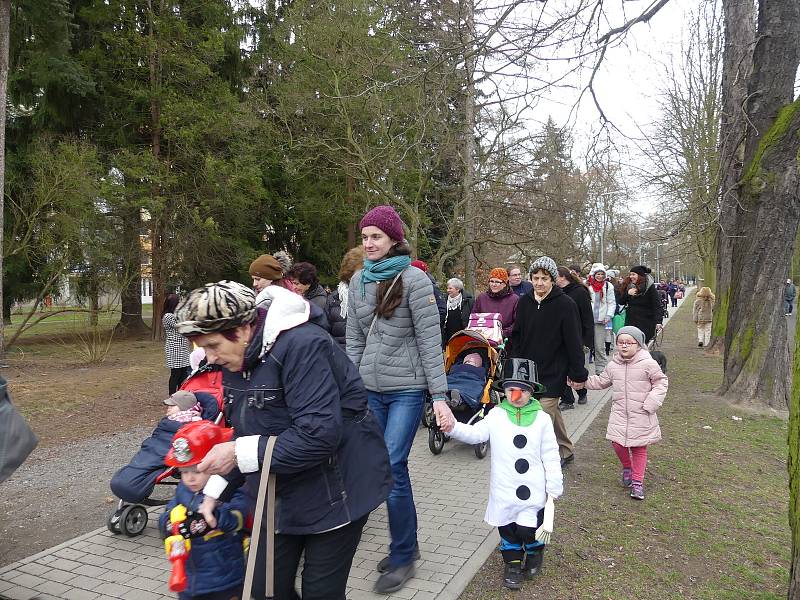 Hlavním tématem masopustu v Rakovníku byla zima.