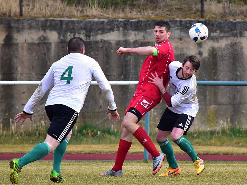 Rakovnická Olympie zdolala v prvním jarním kole okresního přeboru Kroučovou 3:0