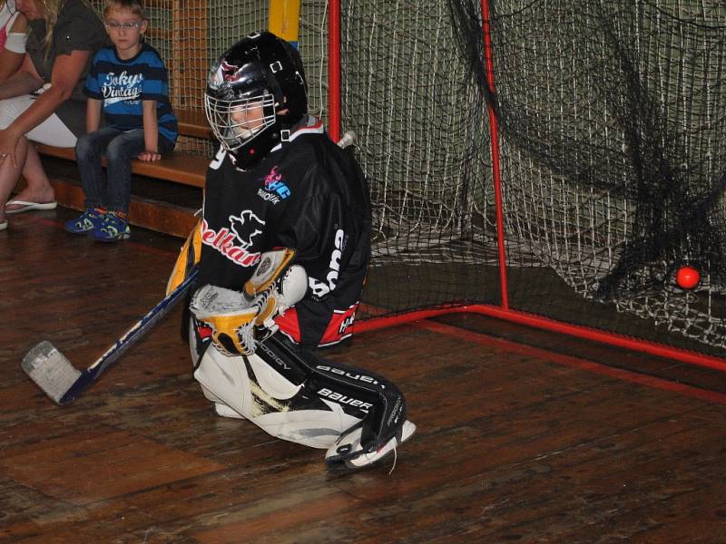 Autogramiáda hráčů NHL v Rakovníku (Tomáš Plekanec, Jakub Voráček a Michael Frolík)