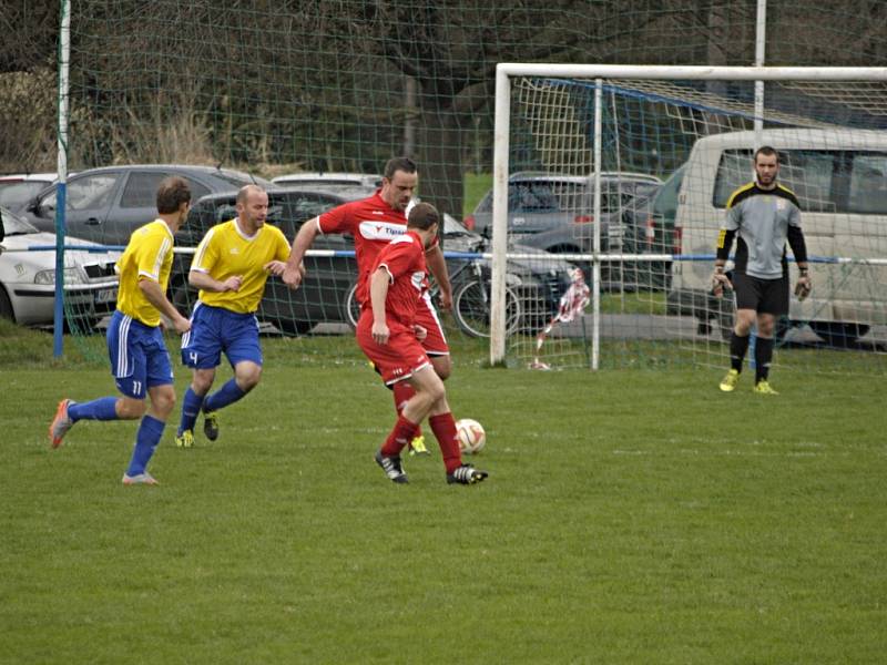 SK Senomaty - FK Kněževes 2:8 (0:5), OP - jaro 2016