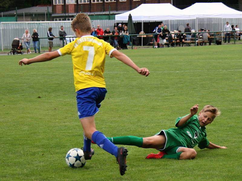 V mládežnickém fotbalovém turnaji MRak Cup triumfovala v kategorii U14 Vlašim, v kategorii U15 byl nejlepší Motorlet.