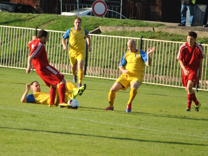 SK Rakovník nakonec porazil Nové Strašecí až v pokutových kopech 