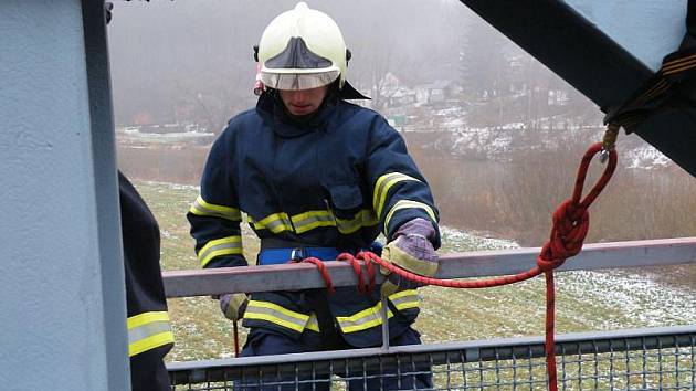 Cvičení SDH Slabce a Lužné