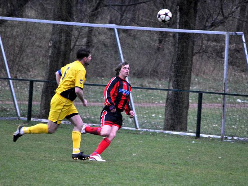 Derby: FK Kněževes - TJ Sparta Lužná 