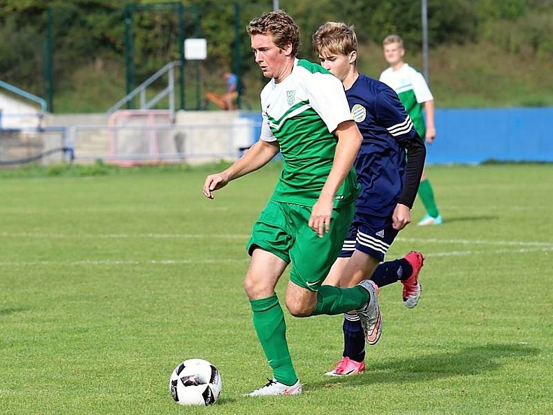 Starší dorost Tatranu vyhrál v Králově Dvoře 2:0, mladší prohrál 1:4.