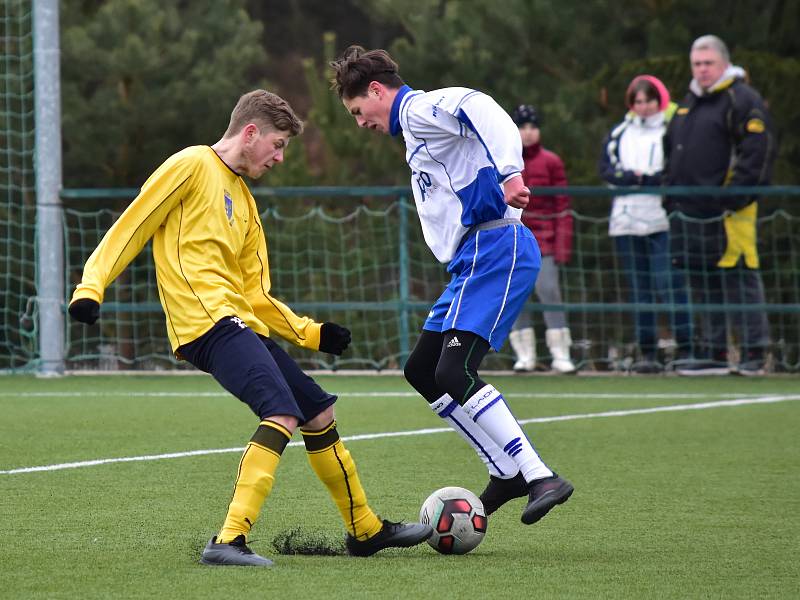 Rezerva rakovnického SK prohrála v přípravě se staršími dorostenci Kladna vysoko 0:11.