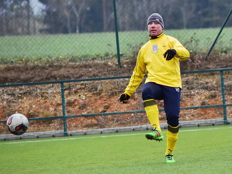 Rezerva rakovnického SK prohrála v přípravě se staršími dorostenci Kladna vysoko 0:11.