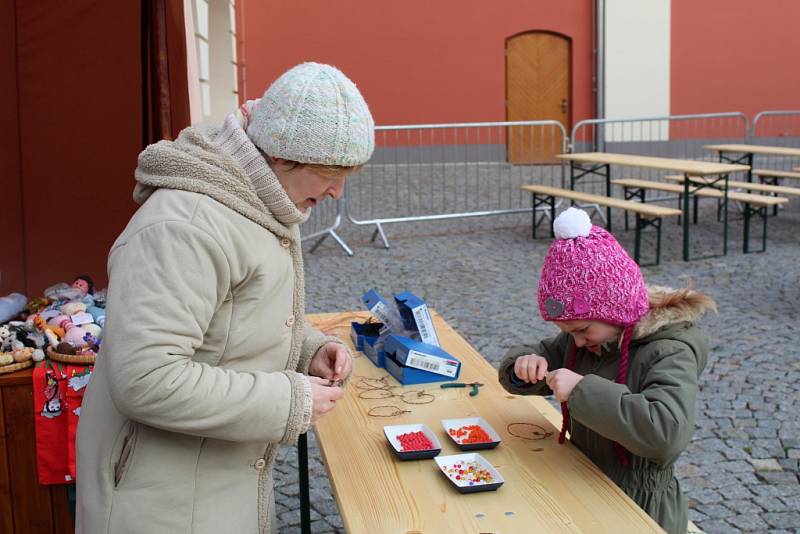 Pivovarský dvůr v Rakovníku provoněly zabijačkové speciality.