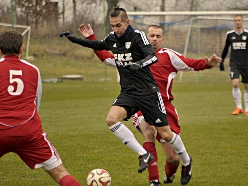 Zavidov ve svém druhém jarním vystoupení prohrál s týmem Zbuzany 2:3 (0:1)