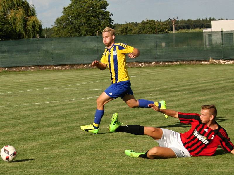 Fotbalisté Mšece prohráli v prvním přípravném duelu se Lhotou 0:2.