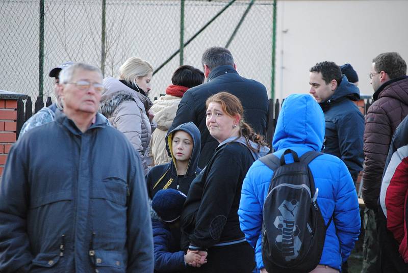 Vánoční strom na Staroměstském náměstí v Praze bude letos z Roztok u Křivoklátu.